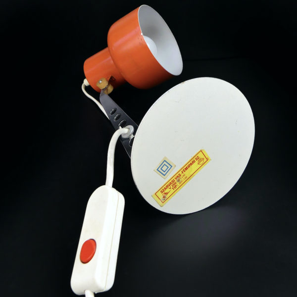 Lampe Space Age Szarvasi orange et acier chromé des années 70 (dessous)