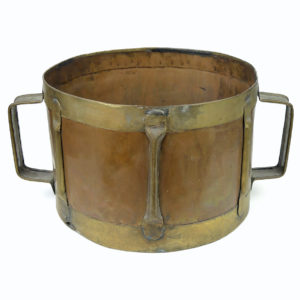 Settier boisseau de mesure en cuivre et laiton fabriquée à la main Curiosité rétro (face)