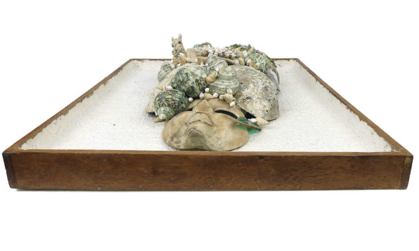 Masque de coquillages encadré Déco rétro vintage Souvenir de la mer (dessous)